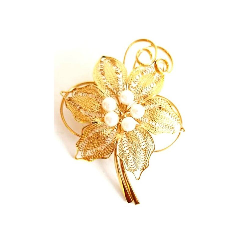 Vintage Gold Filigree and Faux Pearl Flower Brooch
